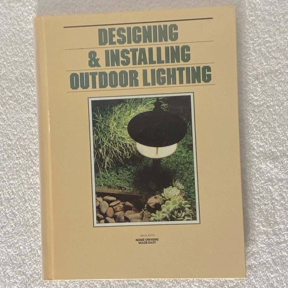 5/$35 Vintage Grolier’s Home Owning Made Easy  Outdoor Lighting